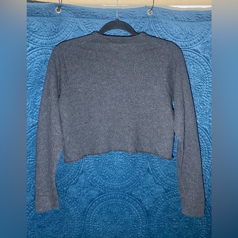 Merino Wool Cropped Sweater - Picture 2 of 3